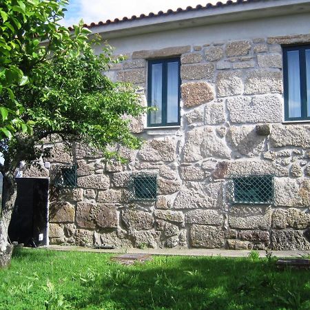 Casa Dos Bisavos- Slow Down Na Rota Do Romanico Porto Dış mekan fotoğraf
