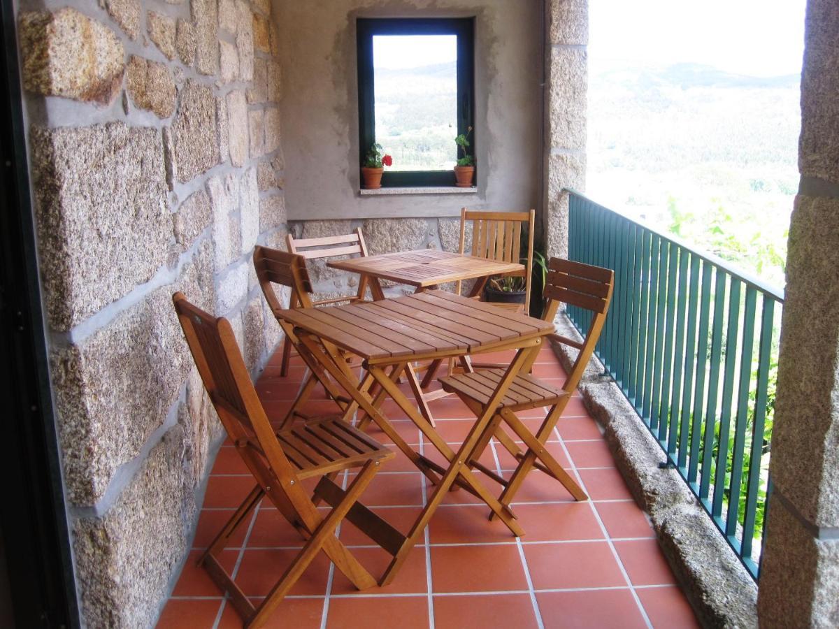 Casa Dos Bisavos- Slow Down Na Rota Do Romanico Porto Dış mekan fotoğraf