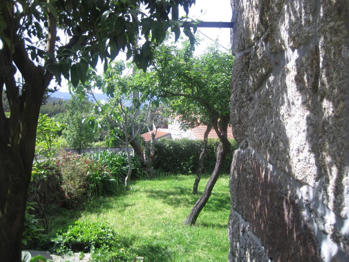 Casa Dos Bisavos- Slow Down Na Rota Do Romanico Porto Dış mekan fotoğraf